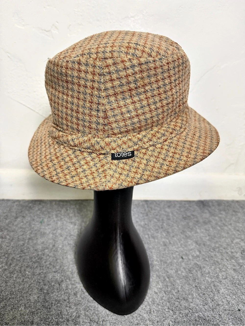 Vintage Totes Checkered Bucket Hat in Brown & Blue Wool fabric - Fits Small